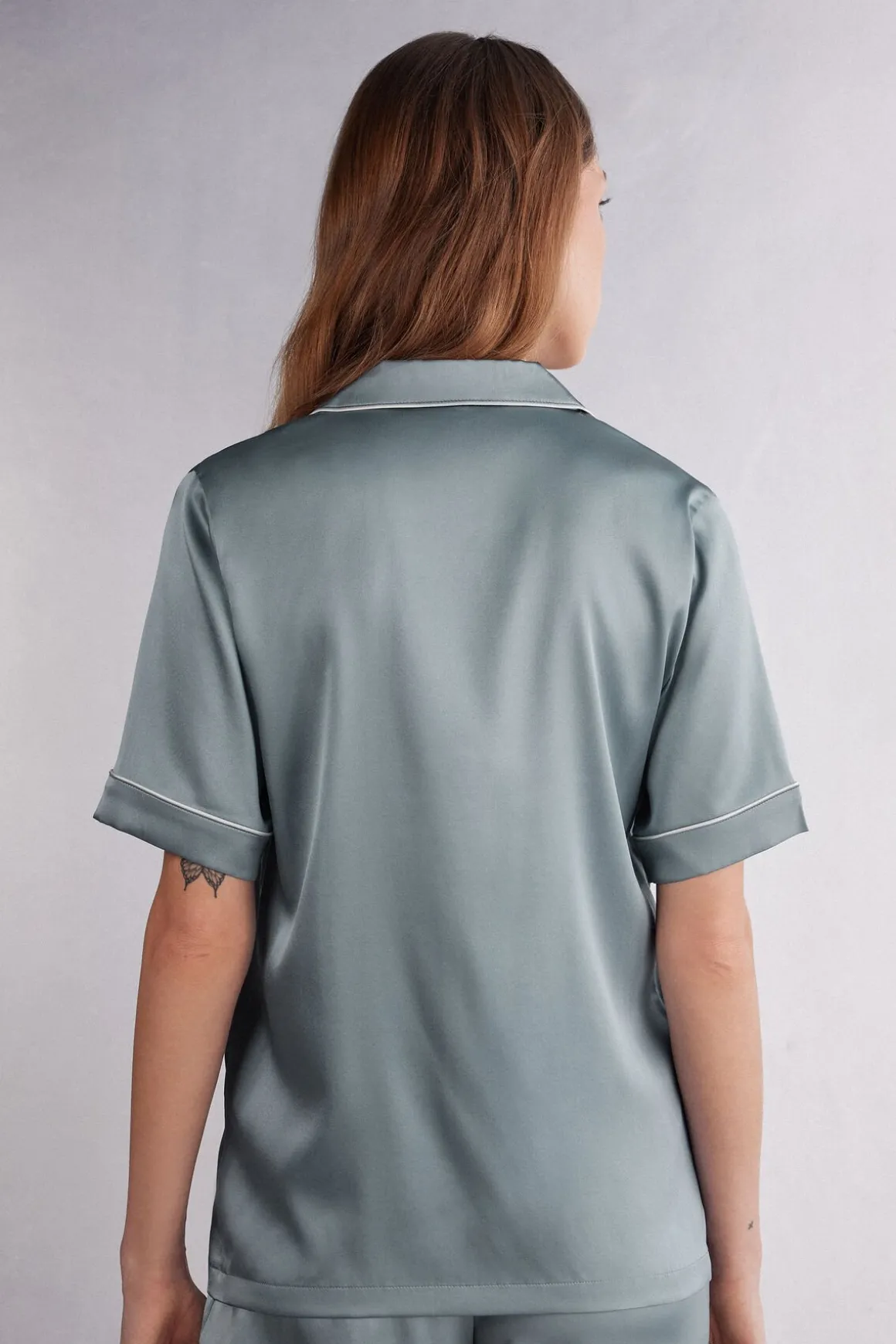 Blouse met Korte Mouwen van Zijde in Herenstijl