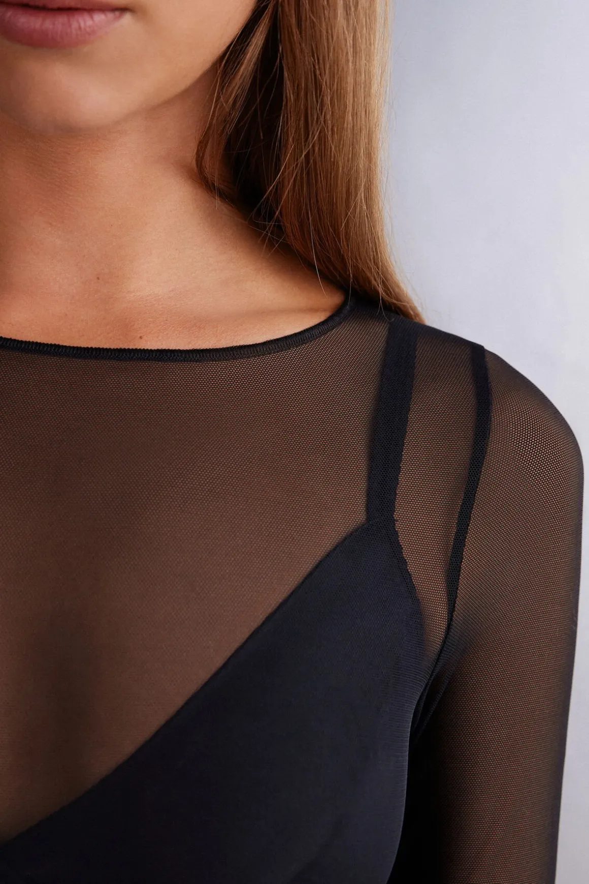 Body van Tule met Lange Mouwen