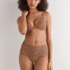 Brazilian Hipster met Hoge Taille Italian Riviera