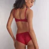Kanten slips met lage taille
