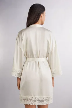 Pretty Flowers Kimono van Zijde