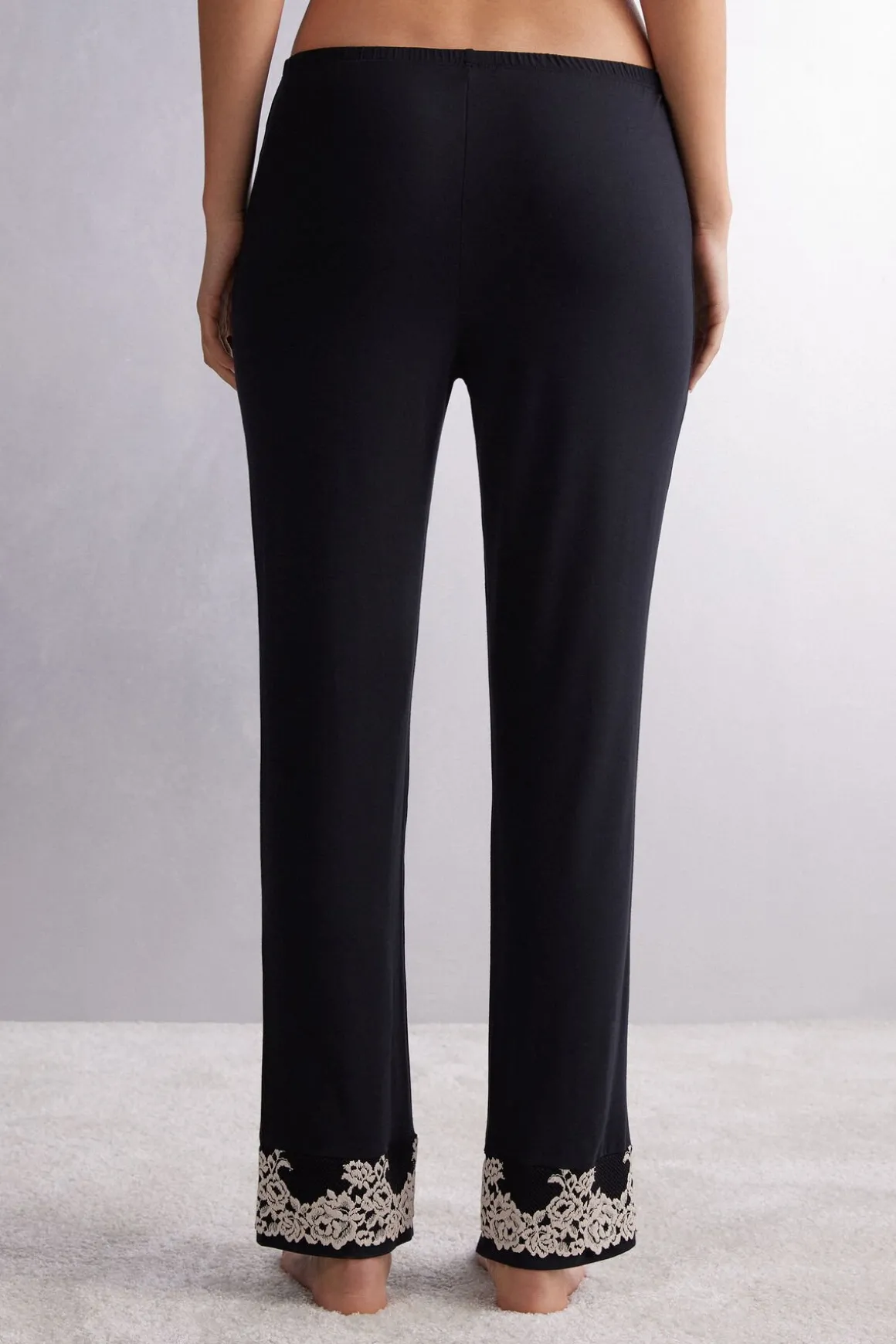 Pretty Flowers Lange Broek van Modal met Volants
