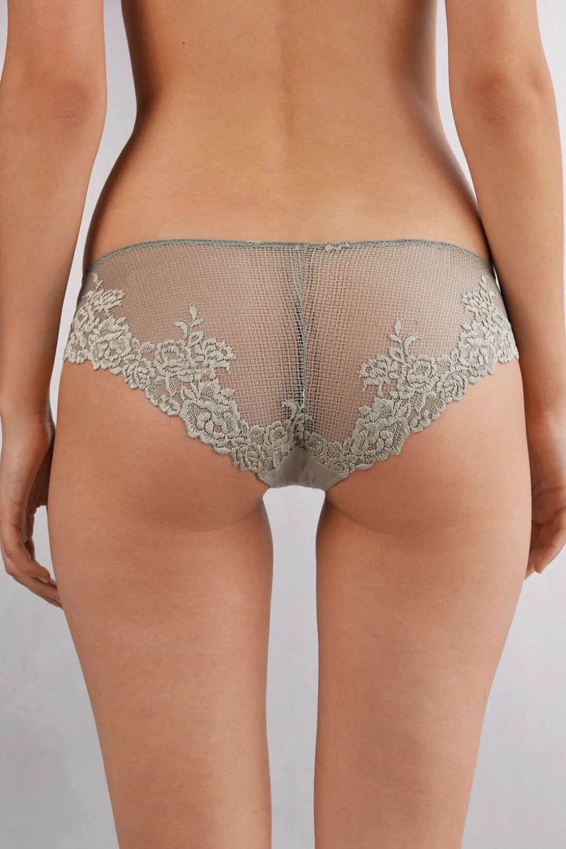 Pretty Flowers Slip