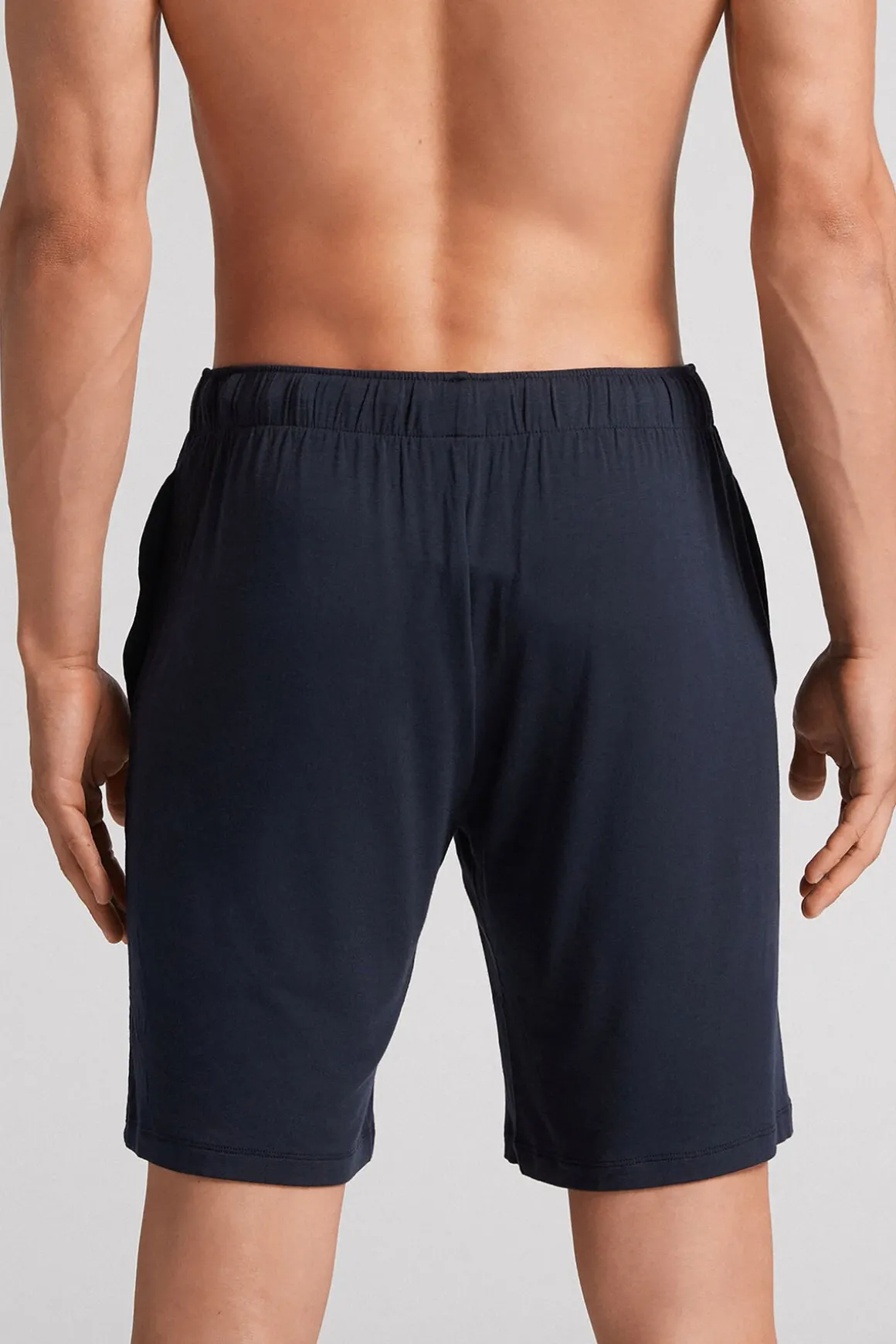 Shorts van Zijde en Modal