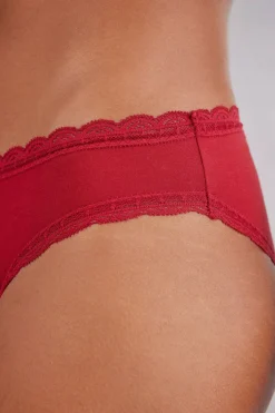 Slip van kant en katoen
